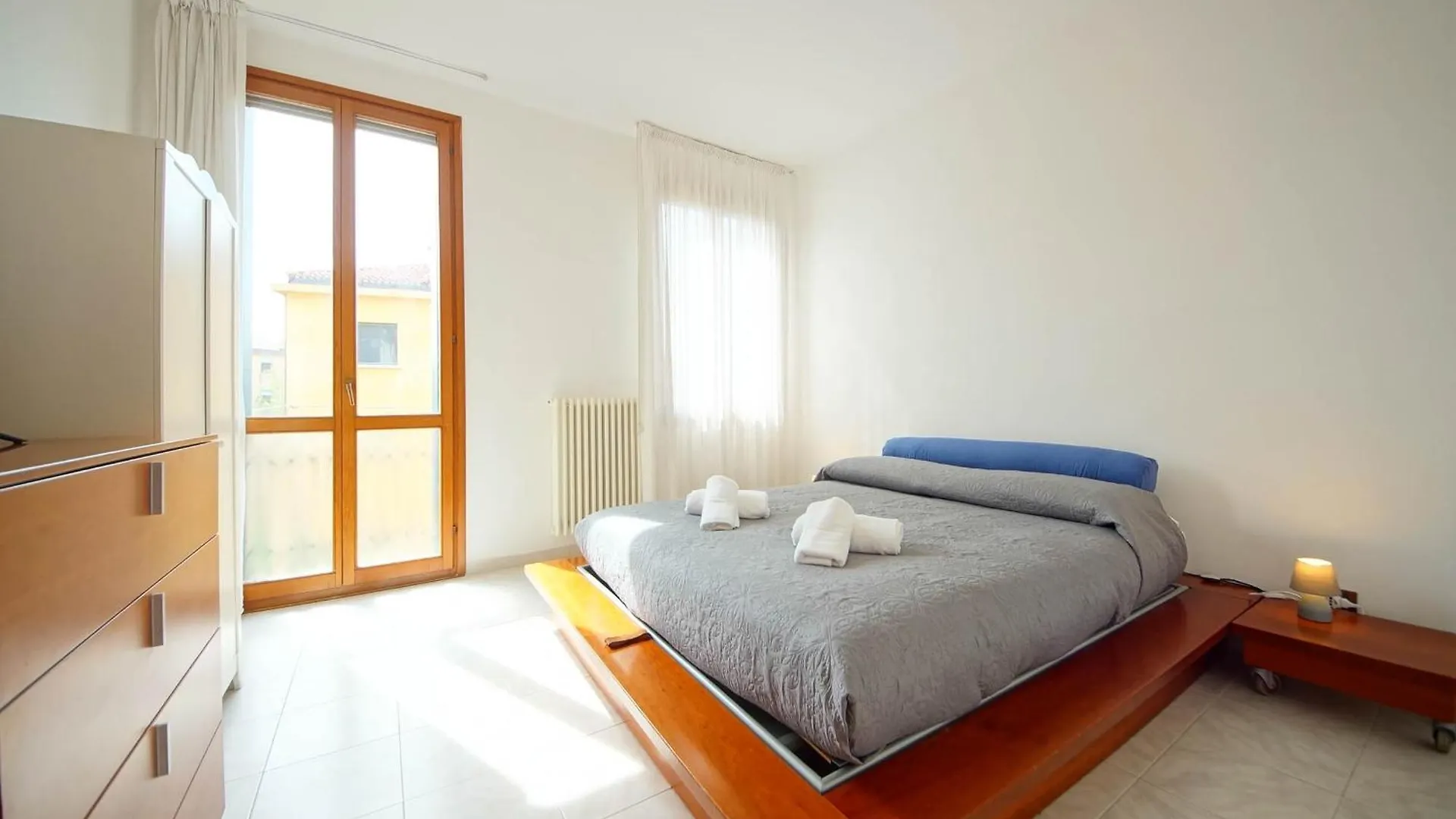 Dolcevita Apartments N 518 Giudecca contacts